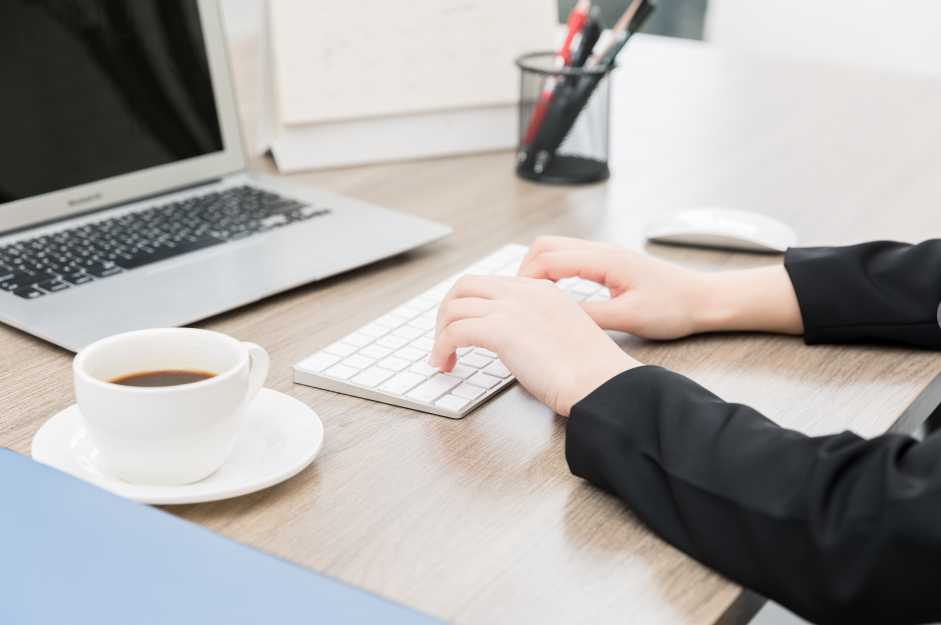 香港公司做账报税为什么要委托代理？有什么好处？